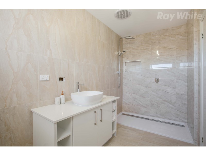 3 Morinda Way, Doreen VIC 3754