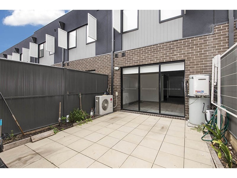 3 Snake Gully Drive, Bundoora VIC 3083