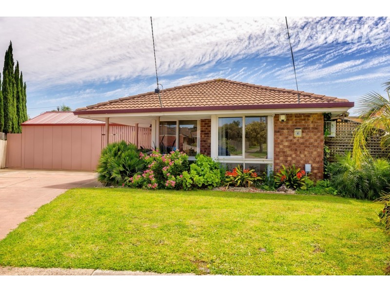 4 Denham Place, Mill Park VIC 3082