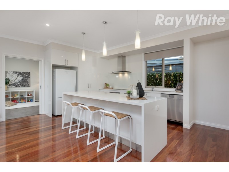 28 Curtis Avenue, Watsonia VIC 3087