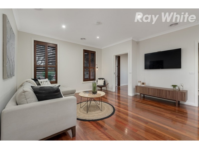 28 Curtis Avenue, Watsonia VIC 3087