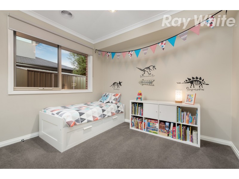 28 Curtis Avenue, Watsonia VIC 3087
