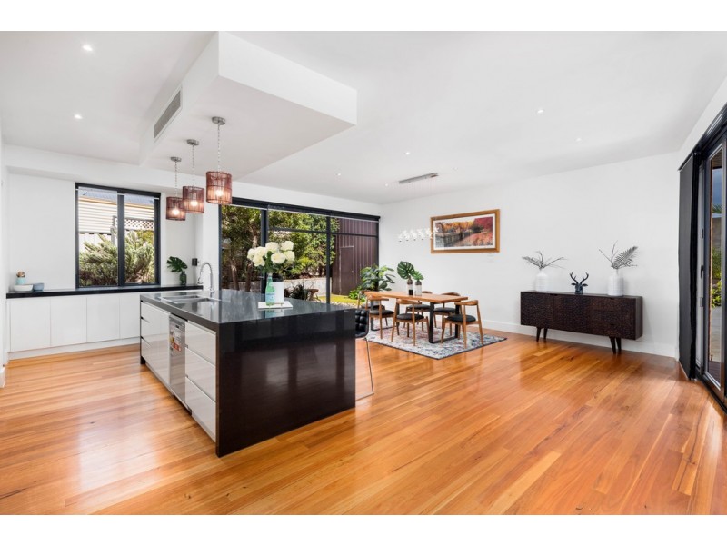 67 Ancona Drive, Mill Park VIC 3082