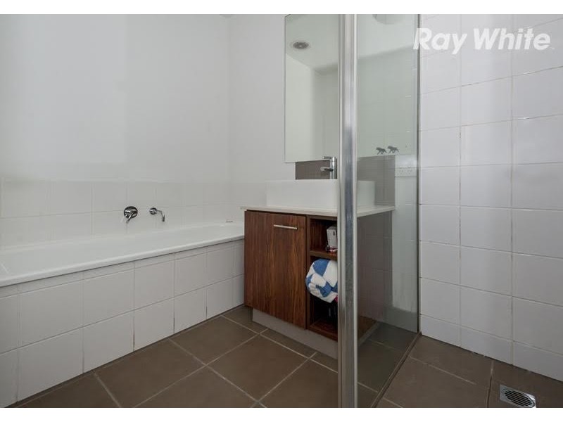 8/68 Janefield Drive, Bundoora VIC 3083