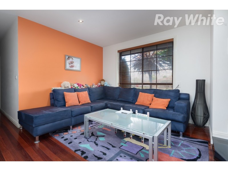 8 Polydor Court, Epping VIC 3076