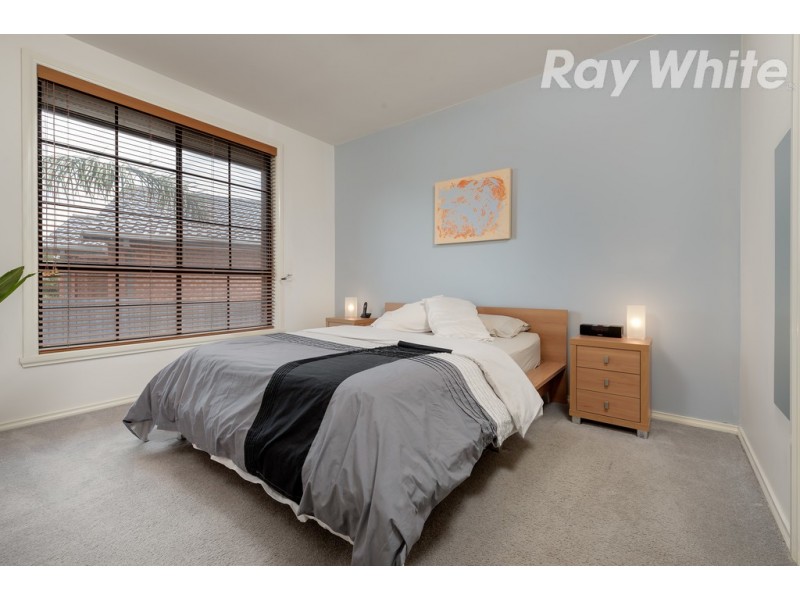 8 Polydor Court, Epping VIC 3076