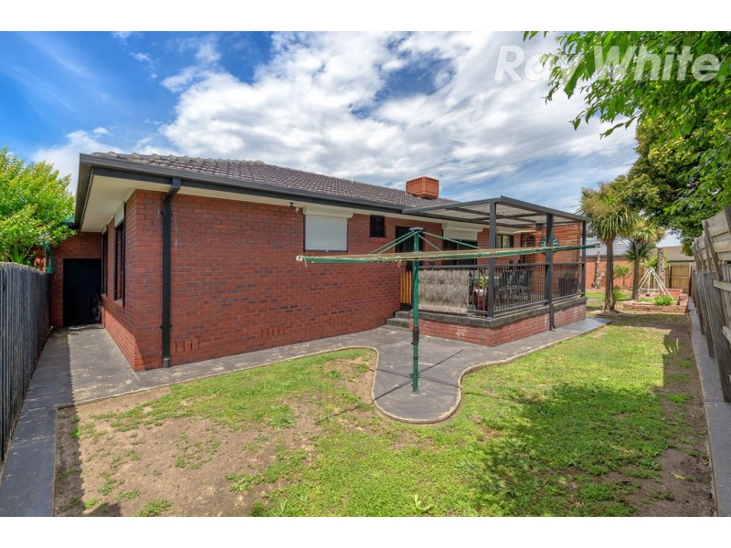 8 Polydor Court, Epping VIC 3076