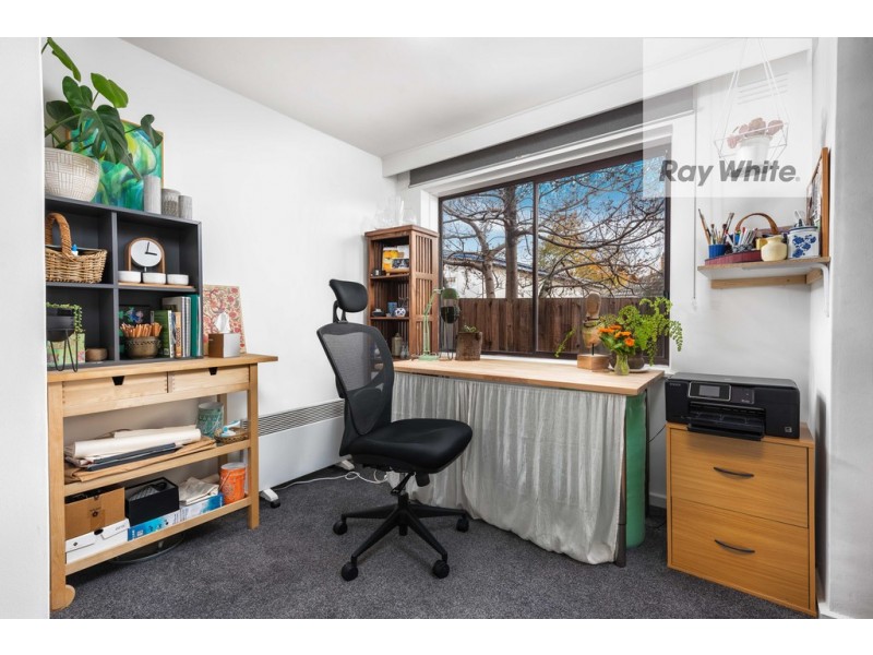 2/30 Robb Street, Reservoir VIC 3073