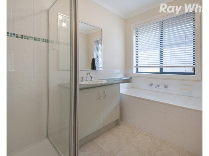 4 Myna Street, Epping VIC 3076