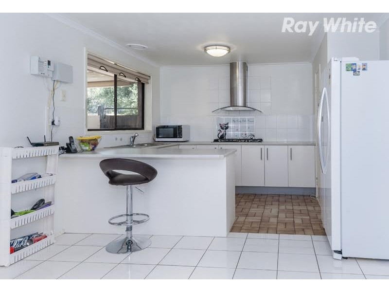 16 Parklea Court, Mill Park VIC 3082