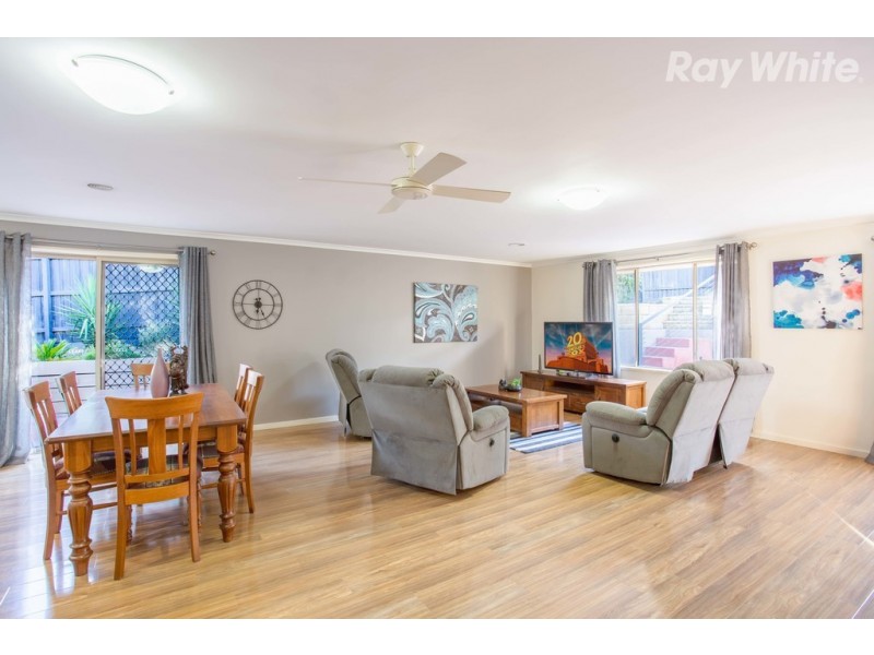 19 Jolly Terrace, South Morang VIC 3752