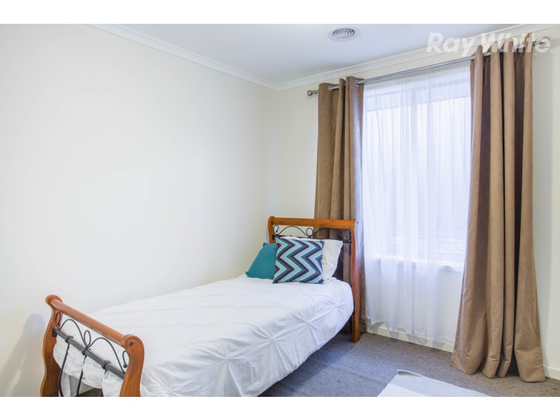 19 Jolly Terrace, South Morang VIC 3752