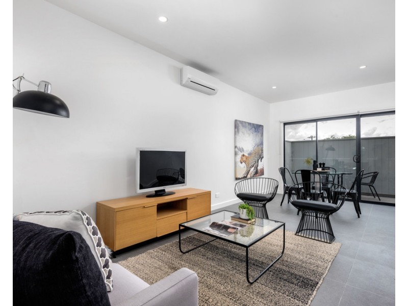 13 Coronet Close, Epping VIC 3076