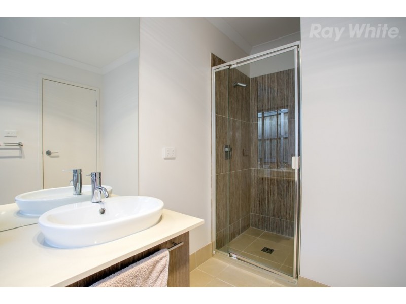 5 Turnstone Street, Doreen VIC 3754