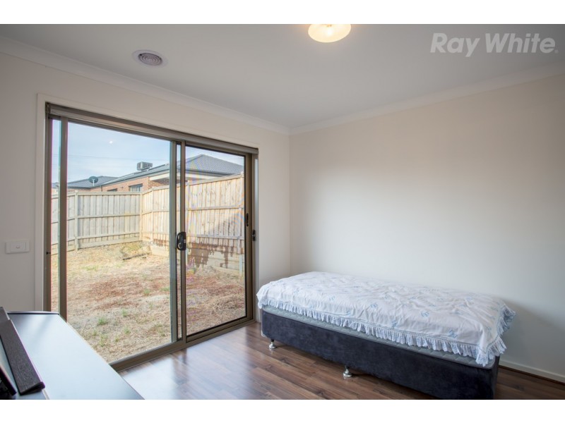 5 Turnstone Street, Doreen VIC 3754