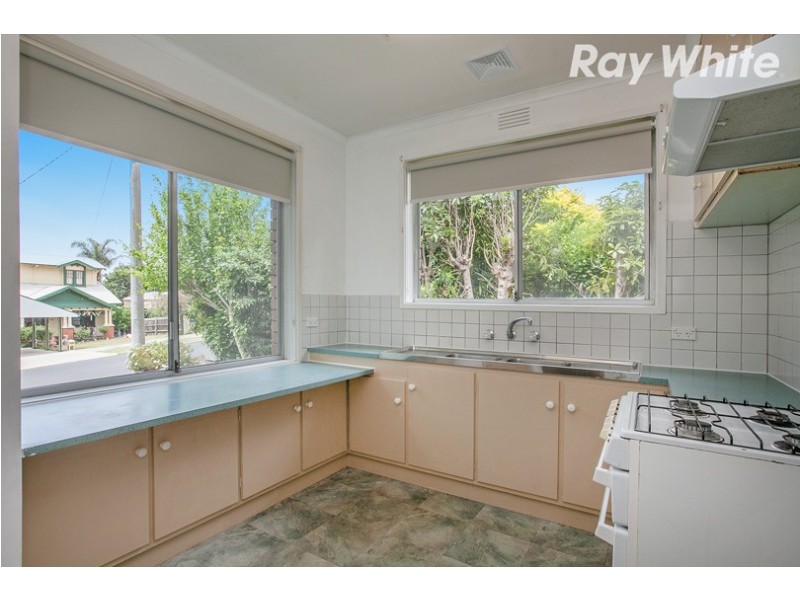 11A Macleod Parade, Macleod VIC 3085