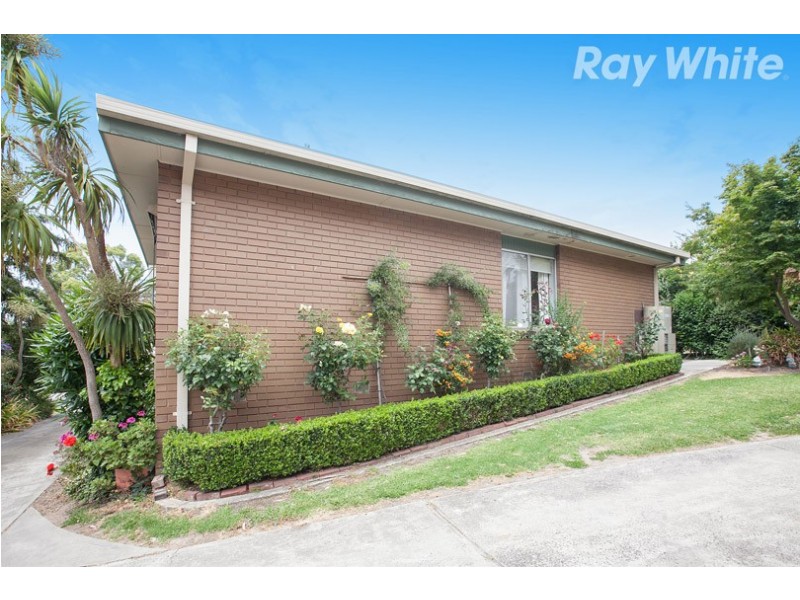 11A Macleod Parade, Macleod VIC 3085