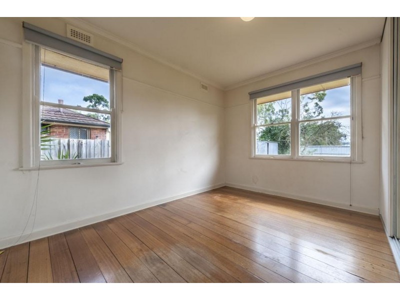 22 Winter Crescent, Reservoir VIC 3073