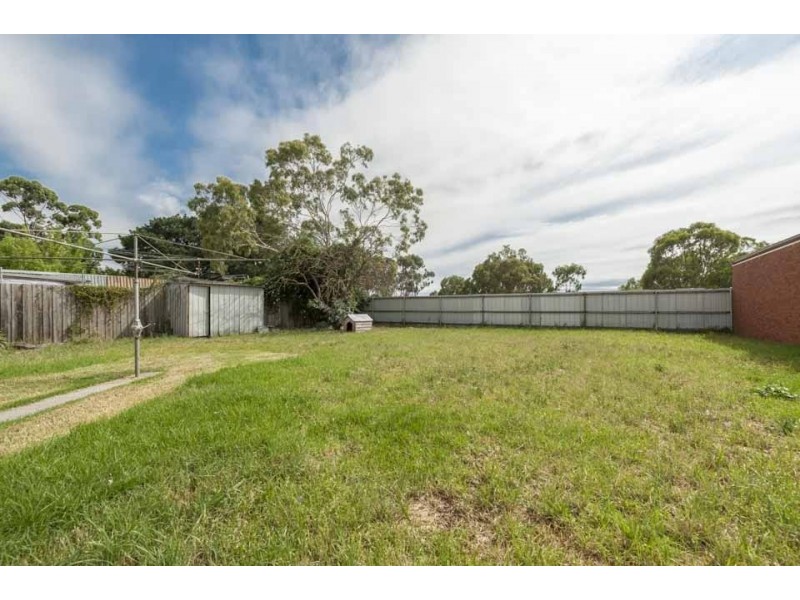22 Winter Crescent, Reservoir VIC 3073