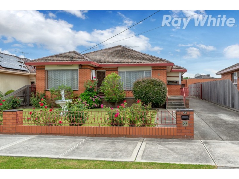 37 Currajong Street, Thomastown VIC 3074