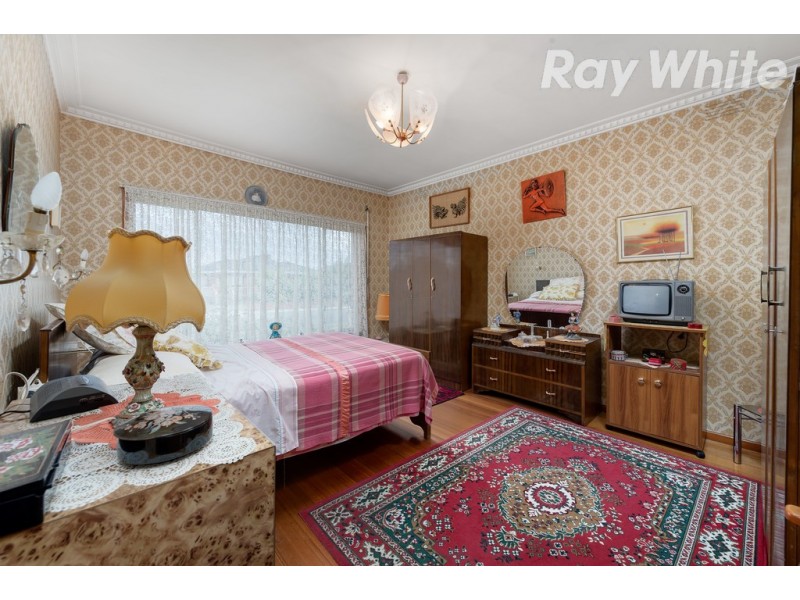 37 Currajong Street, Thomastown VIC 3074