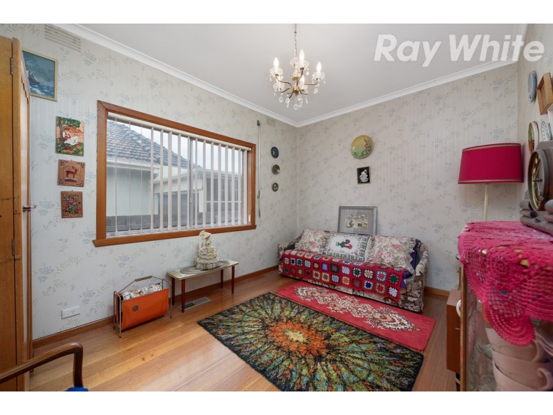 37 Currajong Street, Thomastown VIC 3074