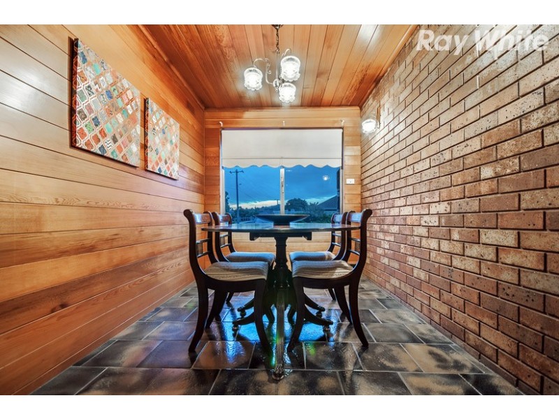 111 The Fairway, Kingsbury VIC 3083