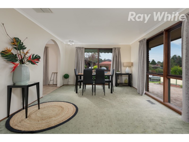 10 Merryn Close, Bundoora VIC 3083