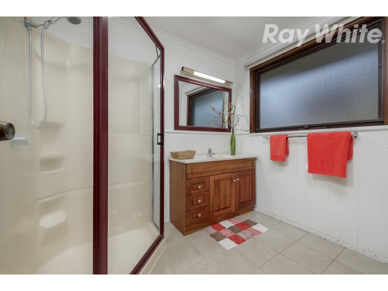 10 Merryn Close, Bundoora VIC 3083