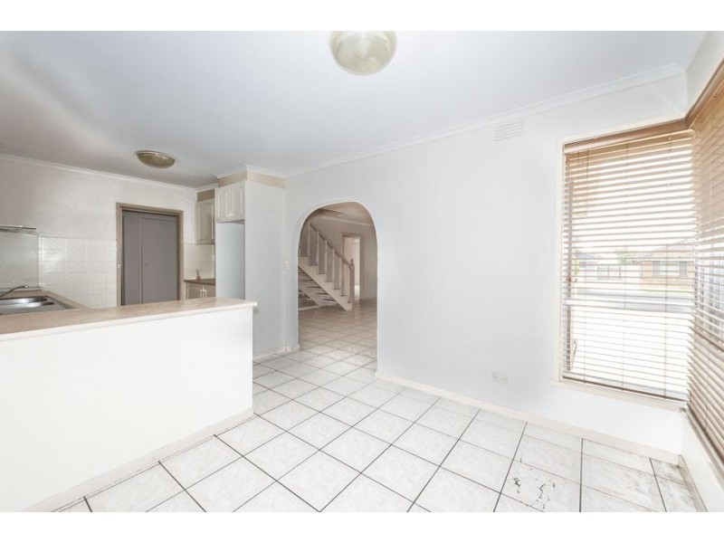 44 Bickley Avenue, Thomastown VIC 3074