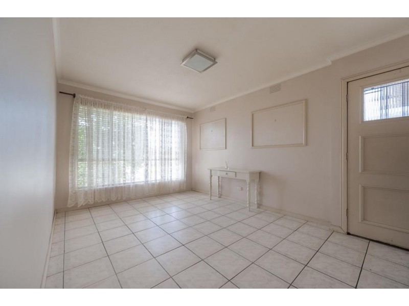 44 Bickley Avenue, Thomastown VIC 3074