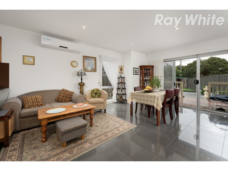 21 Curtain Street, Kingsbury VIC 3083