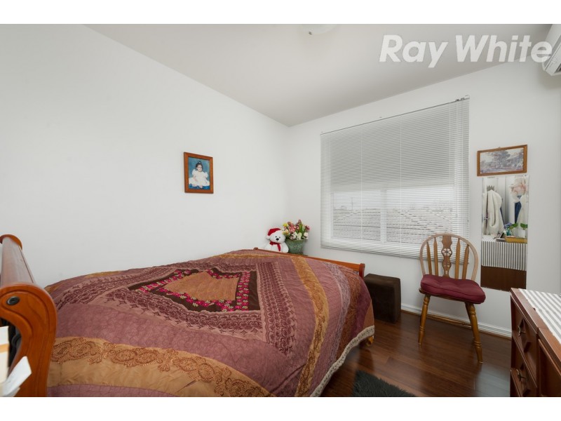 21 Curtain Street, Kingsbury VIC 3083