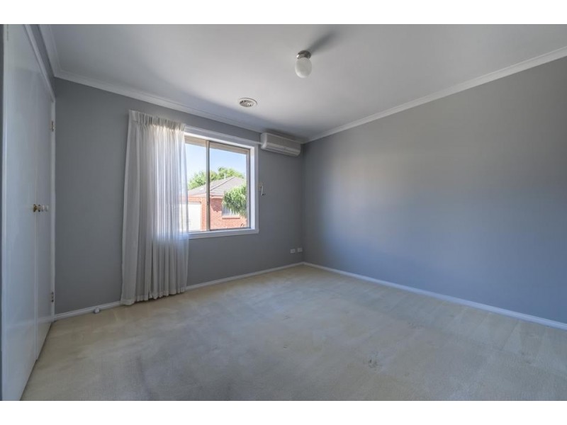 23 Elinda Place, Reservoir VIC 3073