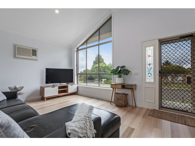 42 Carbeen Drive, Bundoora VIC 3083