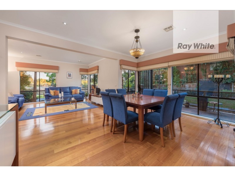 35 Bramble Crescent, Bundoora VIC 3083