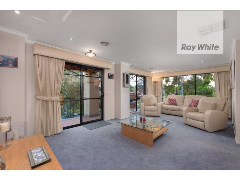 35 Bramble Crescent, Bundoora VIC 3083