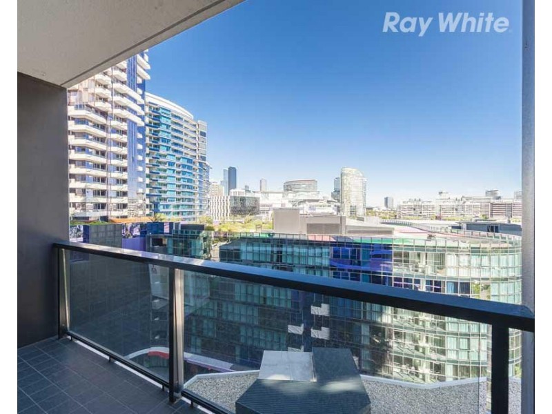 804/8 Marmion Place, Docklands VIC 3008