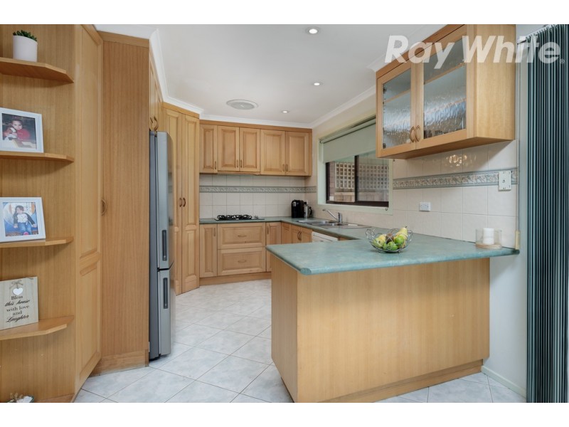 24 Kinlora Avenue, Epping VIC 3076