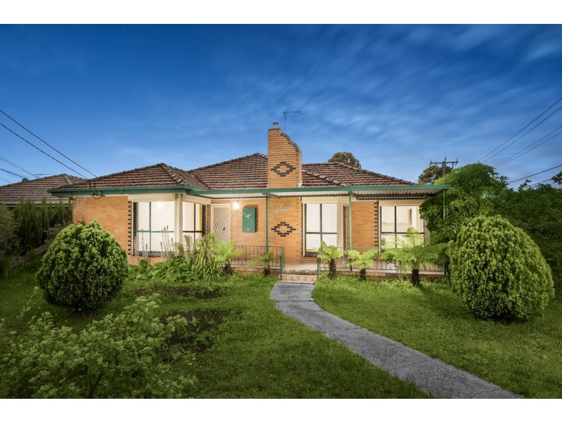 2 Green Avenue, Kingsbury VIC 3083