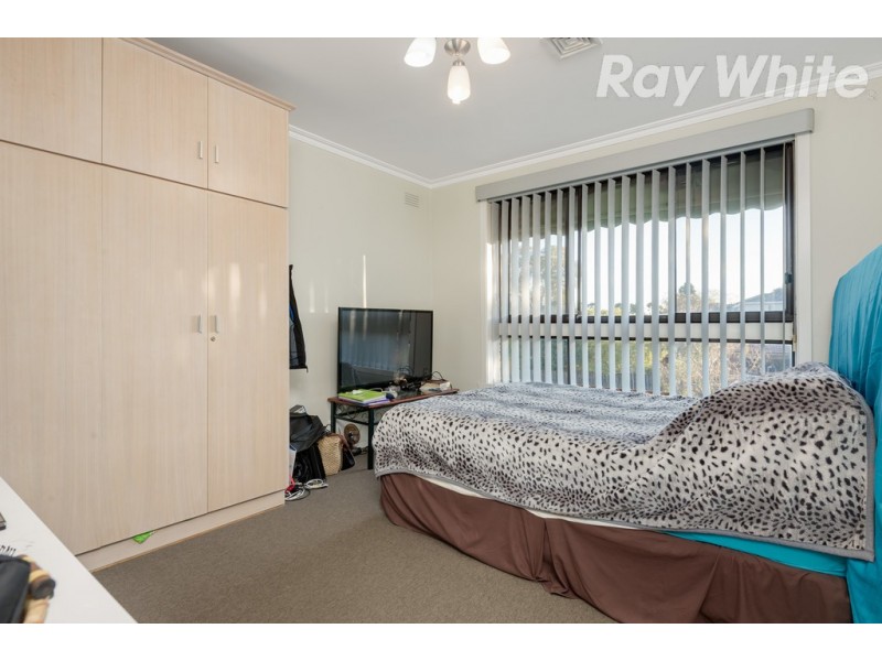 3 Buckmaster Drive, Mill Park VIC 3082