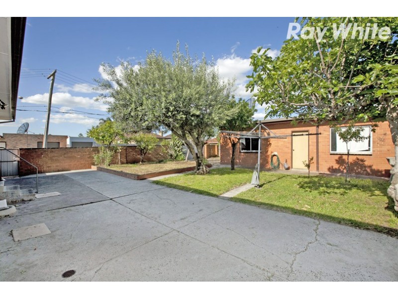 6 Harding Street, Thomastown VIC 3074