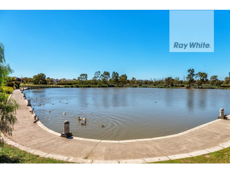 48 Lamour Avenue, South Morang VIC 3752