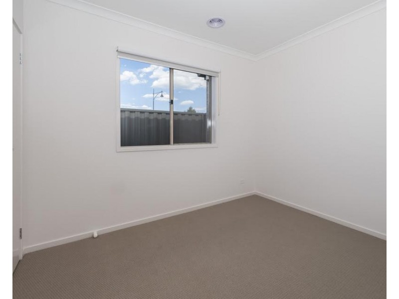55 Blackcurrant Circuit, Mernda VIC 3754