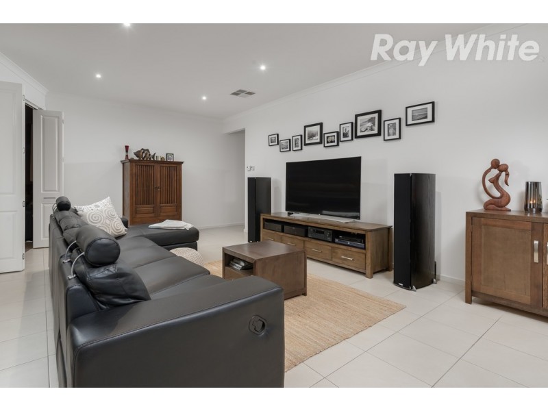 6 Sargood Drive, South Morang VIC 3752