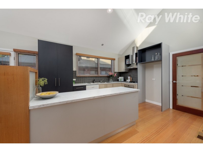 43 Astair Avenue, South Morang VIC 3752