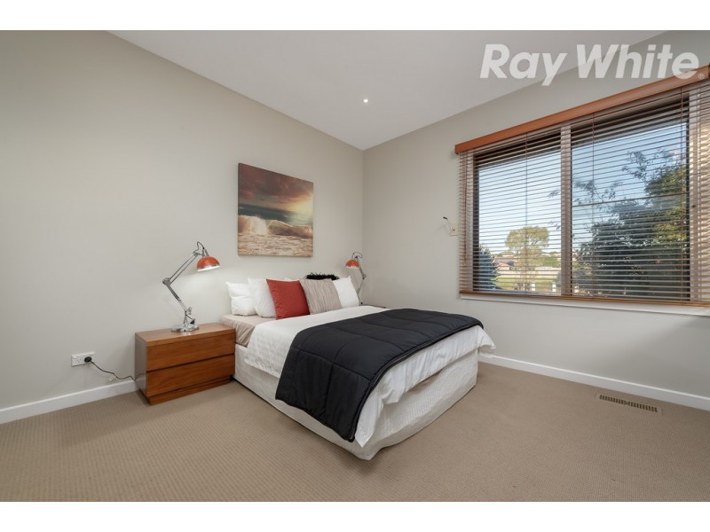 43 Astair Avenue, South Morang VIC 3752