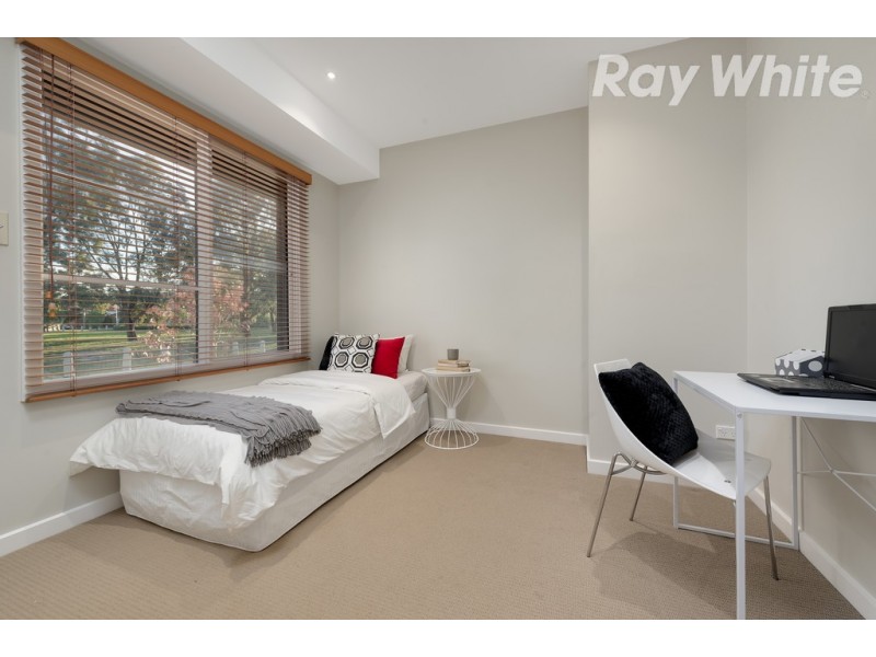 43 Astair Avenue, South Morang VIC 3752