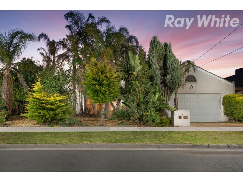16 Randell Court, Mill Park VIC 3082