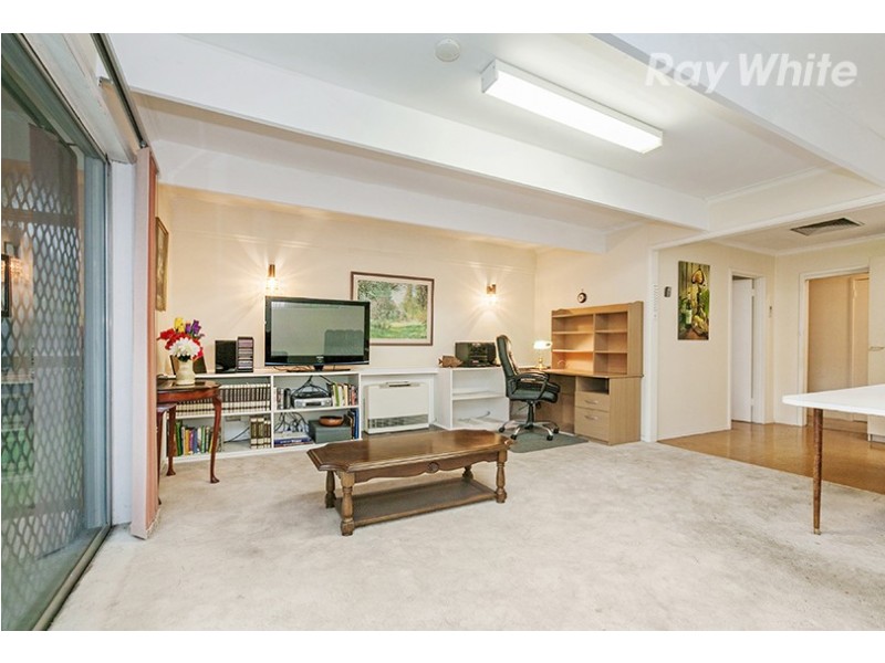 27 Leeanne Crescent, Bundoora VIC 3083